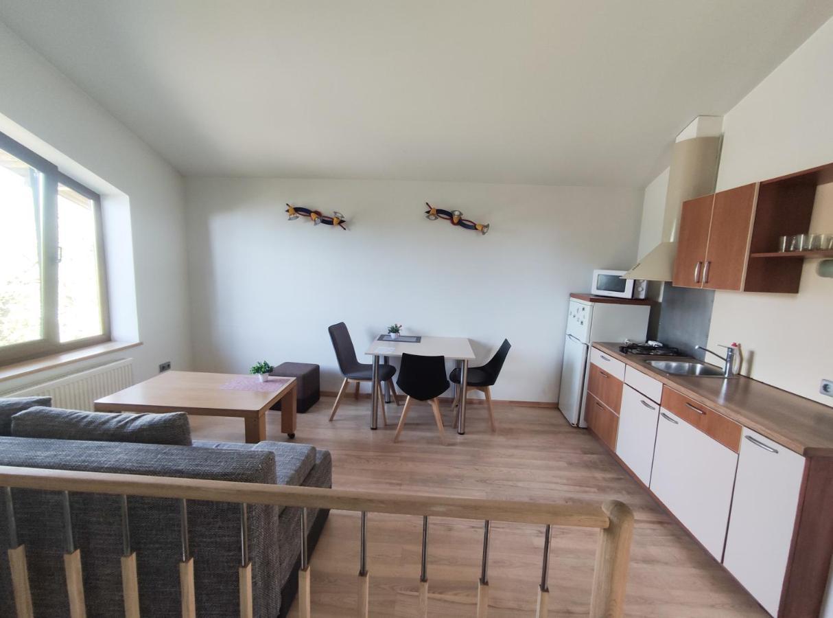 K-Town - Cozy Apartment Near The City Center Kaunas Exterior photo